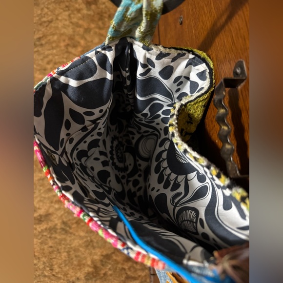 Women’s Horse Pattern Shoulderbag - Picture 6 of 6